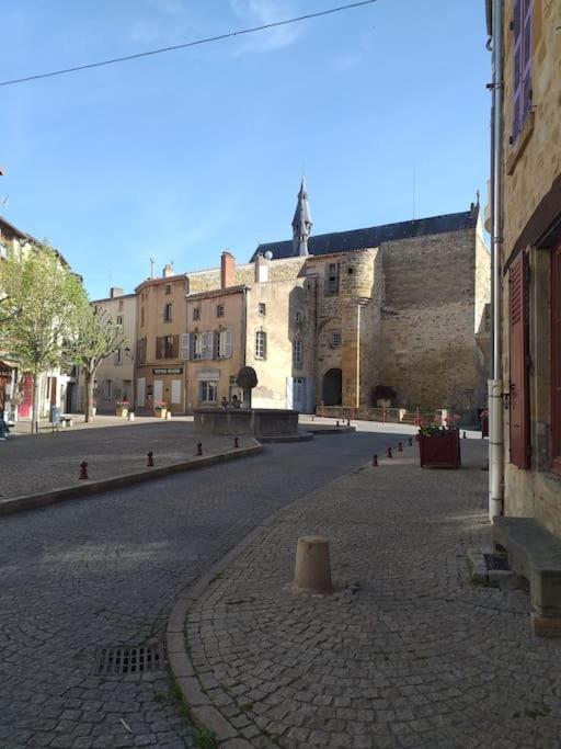 Maison De Ville Vic-le-Comte Exterior foto